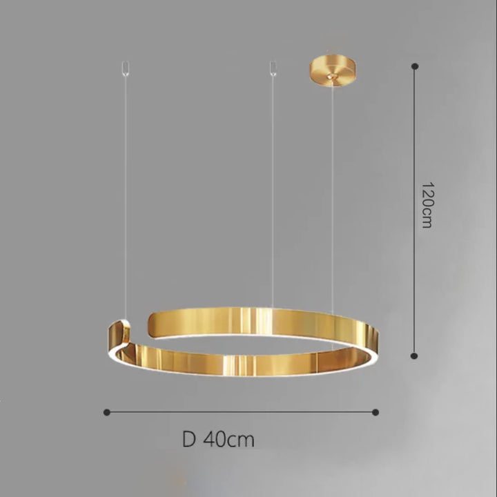 Suspension métal anneau ouvert design moderne, éclairage LED polyvalent pour créer un point focal dans votre intérieur. Disponible en finitions luxueuses. Idéale pour les pièces à vivre. Ampoule LED incluse. Dimensions : 40 cm, 60 cm.