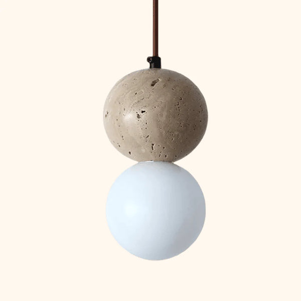 C'est une suspension au design scandinave. La première est un globe en pierre beige et la deuxième est un globe lumineux. Le câble est marron. 